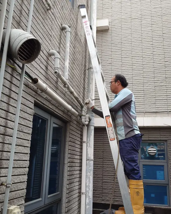 高壓水機通渠作業實況